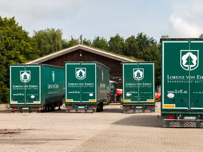 Vielleicht hast Du unsere eigenen LWK's schon einmal auf der Stra&szlig;e gesehen?