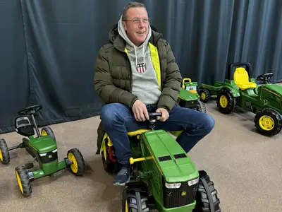 Markus (Weihnachtsfeier bei John Deere)