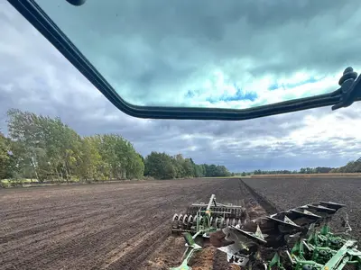 Getreideland Pfl&uuml;gen