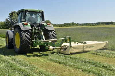 Bilder einer Ausbildung zum Landwirt