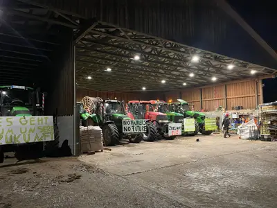 Tecker zur Demo 2023