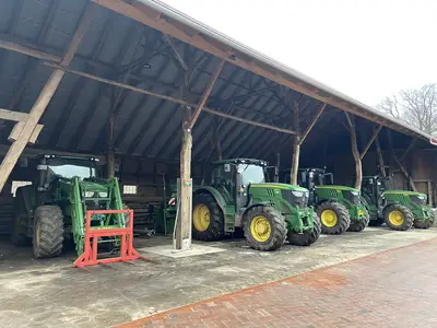 Brokering Milch KG
