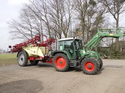 Fendt mit Spritze