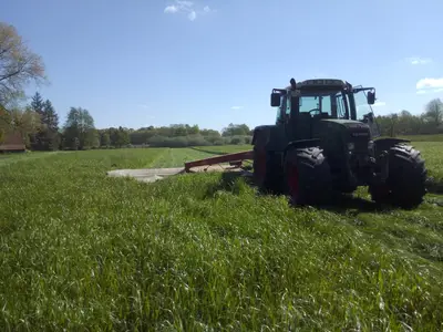 Gras m&auml;hen