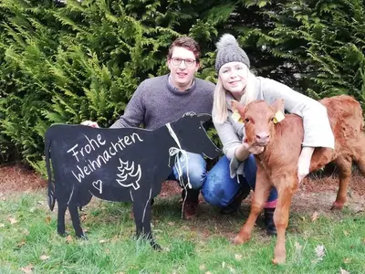 "Herzlich Willkommen!" Simon Wellenbrock und Constanze K&uuml;hl

