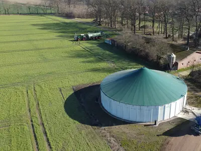 G&uuml;lleausbringung Schleppschlauch