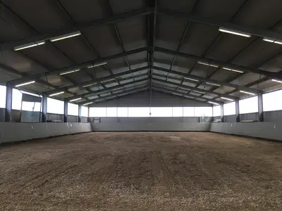 Reithalle 20 x 40 m