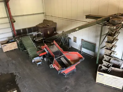 Sortieranlage in der Kartoffellagerhalle